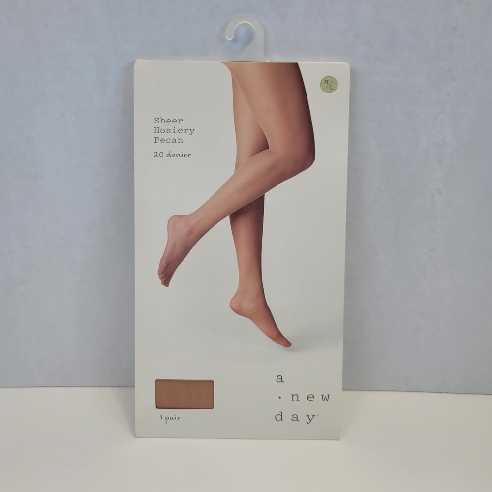 A New Day Sheer Hosiery Pecan Tights 20 Denier 20D Size M/L